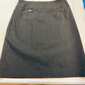 Lisette L pant-alon  grey pencil skirt size 4